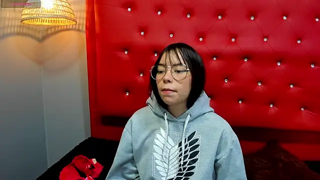 Snapshot of honnielane chatting on 02/21/25, 03:21 honnielane online show from 02/21/25, 03:21