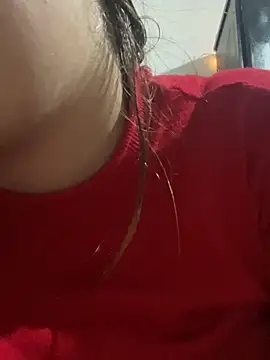 Snapshot of salma74779 chatting on 03/17/25, 08:09 salma74779 online show from 03/17/25, 08:09