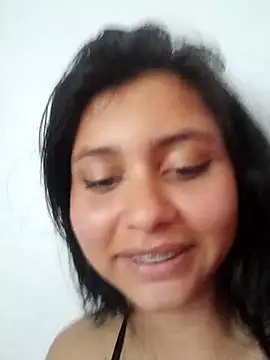 Snapshot of CHLOE_ISABELL chatting on 02/22/25, 06:41 CHLOE ISABELL online show from 02/22/25, 06:41