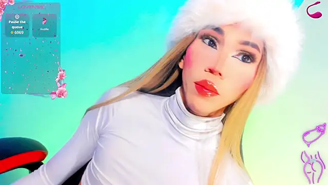 Snapshot of emelly_horny_ chatting on 10/24/25, 07:10 emelly horny online show from 10/24/25, 07:10