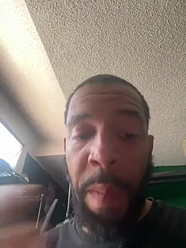 Snapshot of SIXKING7410 chatting on 02/06/26, 05:38 SIXKING7410 online show from 02/06/26, 05:38