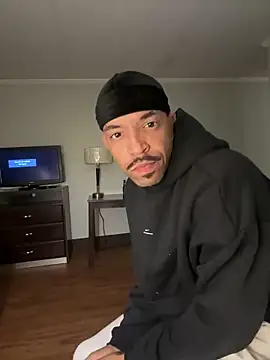 Snapshot of SIXKING7410 chatting on 03/04/26, 12:38 SIXKING7410 online show from 03/04/26, 12:38