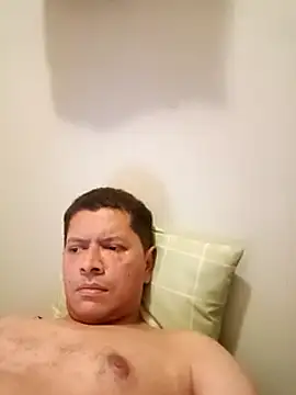 machoactivo1 online show from 02/12/25, 06:40