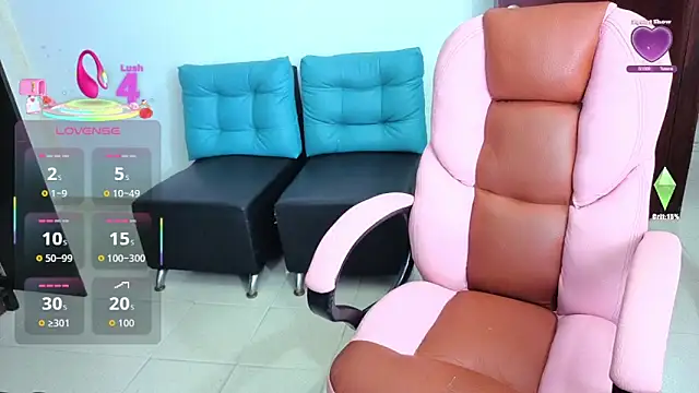 atenea 02 love online show from 11/06/25, 02:45