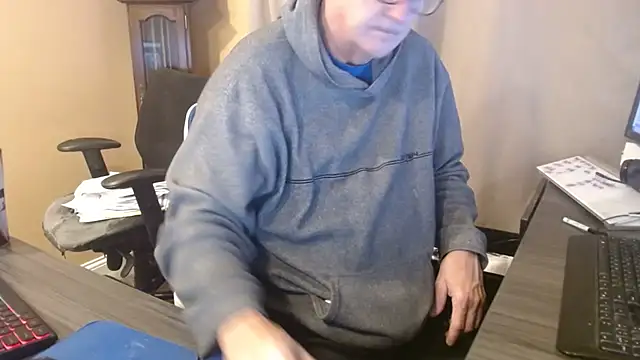 olderandwiser2 online show from 01/10/26, 05:09