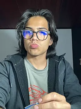 shadowsofgarden online show from 02/22/25, 05:23