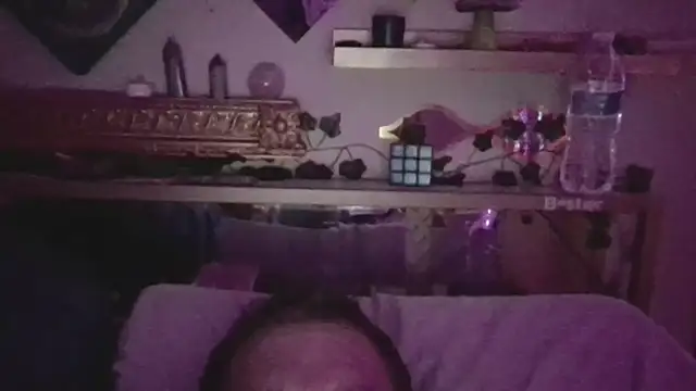 Snapshot of MiaLoveless chatting on 03/20/26, 06:40 MiaLoveless online show from 03/20/26, 06:40