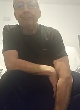 mann4u147 online show from 10/12/25, 08:08