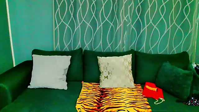 adeleadison online show from 02/17/26, 06:32