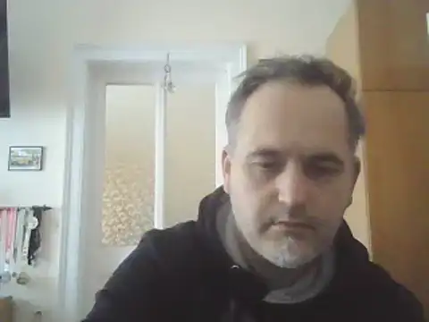 Szolga10 online show from 11/15/25, 10:56