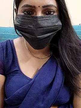 Thamarai28 online show from 02/19/25, 04:44