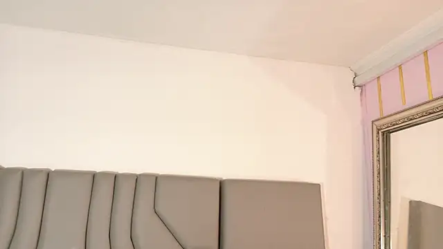 ParanoidTemptaion  online show from 07/06/26, 10:01