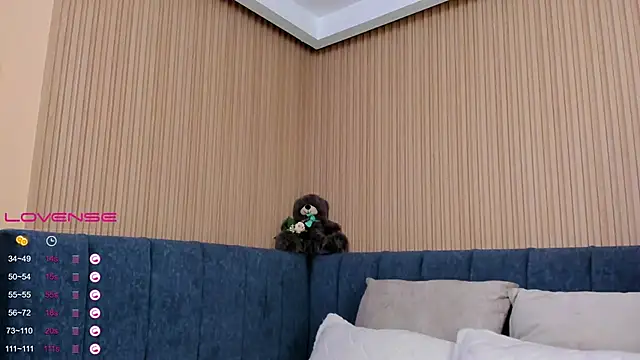 elizabeth 20 online show from 03/07/25, 07:05