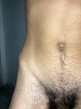 Snapshot of Hamza-Maroki chatting on 11/24/25, 09:36 Hamza-Maroki online show from 11/24/25, 09:36