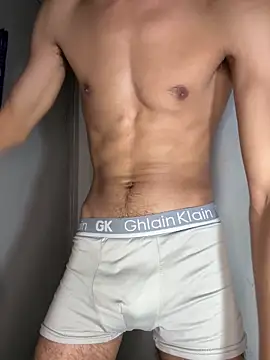 Snapshot of Hamza-Maroki chatting on 04/04/26, 10:29 Hamza-Maroki online show from 04/04/26, 10:29