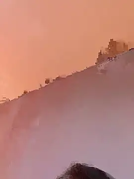 ValentinaOrtiz3 online show from 10/20/25, 07:47