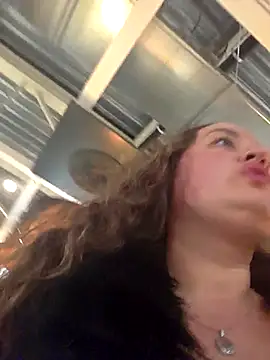 justtess online show from 09/17/25, 02:30