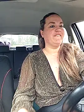 justtess online show from 02/16/26, 10:44