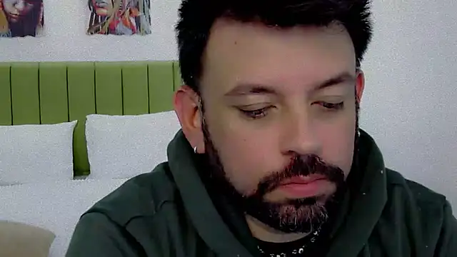 Snapshot of tonyglams chatting on 09/25/25, 10:02 tonyglams online show from 09/25/25, 10:02