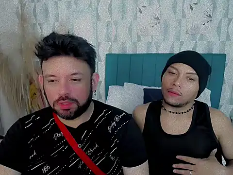 Snapshot of tonyglams chatting on 10/26/25, 07:25 tonyglams online show from 10/26/25, 07:25