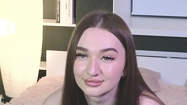 Snapshot of FeliceAldridge chatting on 02/16/25, 12:19 FeliceAldridge online show from 02/16/25, 12:19