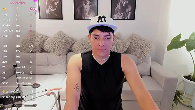  JacobMiller   online show from 02/10/25, 11:45