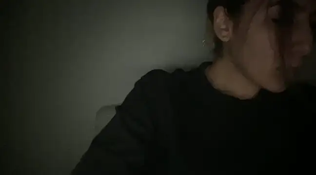 Snapshot of sarrah_rossy chatting on 03/17/25, 10:06 sarrah rossy online show from 03/17/25, 10:06