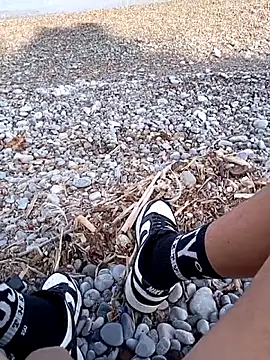 gkal7877  online show from 10/14/25, 07:42