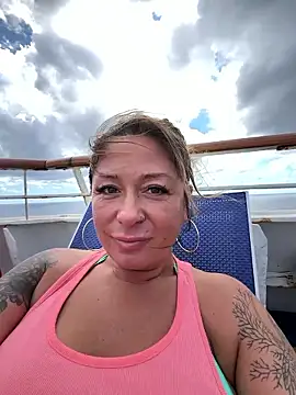 bossyroxy84 online show from 01/08/26, 05:15