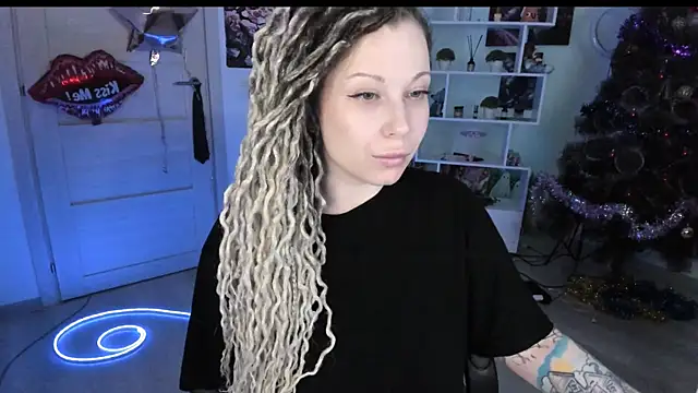 HoneySallyMoore online show from 01/11/26, 03:06