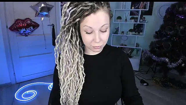 HoneySallyMoore online show from 01/16/26, 01:42