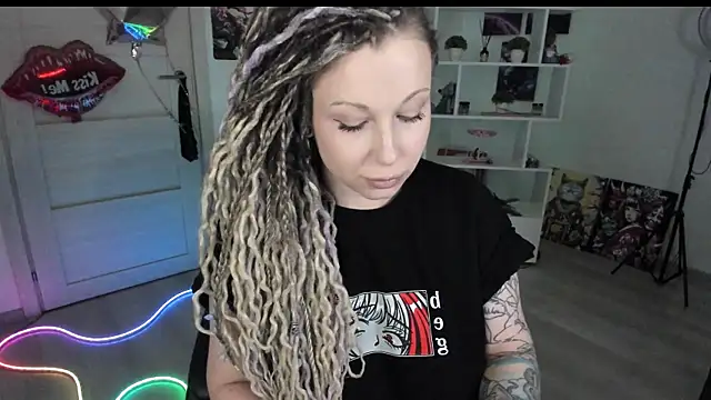 HoneySallyMoore online show from 03/29/26, 06:52