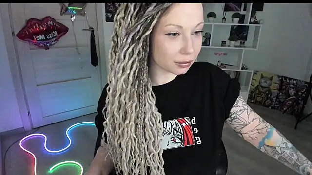 HoneySallyMoore online show from 04/09/26, 08:25