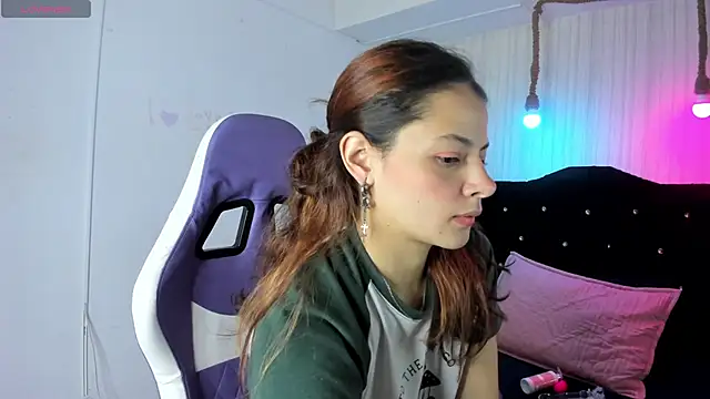 nicky angel1 online show from 09/22/25, 06:32