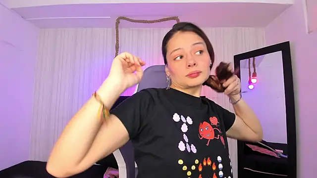 nicky angel1 online show from 10/07/25, 06:38