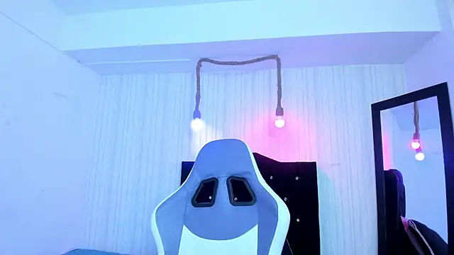 nicky angel1 online show from 10/27/25, 06:34