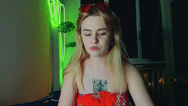 Snapshot of Alexa_Pirs chatting on 03/03/25, 05:29 Alexa Pirs online show from 03/03/25, 05:29