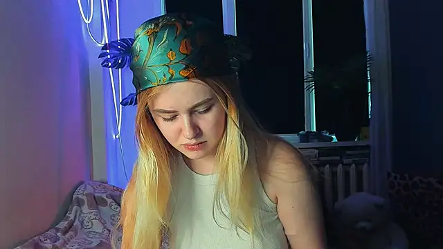 Snapshot of Alexa_Pirs chatting on 03/20/25, 09:04 Alexa Pirs online show from 03/20/25, 09:04