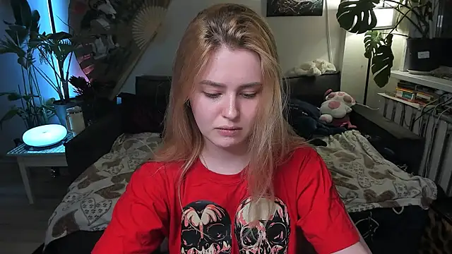 Alexa Pirs online show from 02/05/26, 03:27