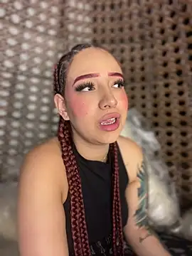 Scarlett-LS online show from 02/15/25, 05:51