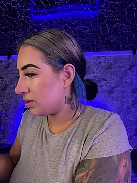 Scarlett-LS online show from 04/29/26, 03:21