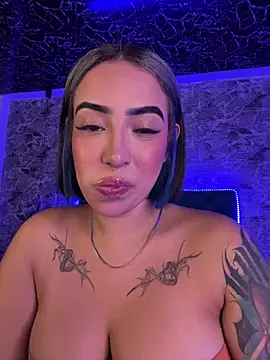 Scarlett-LS online show from 05/18/26, 04:07