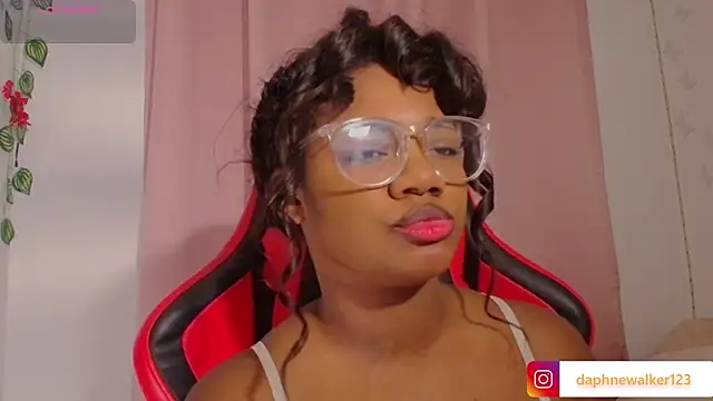 Snapshot of Daphnewalker__ chatting on 02/01/26, 11:53 Daphnewalker online show from 02/01/26, 11:53