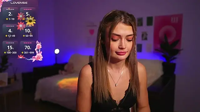 Snapshot of BellaSway chatting on 03/20/25, 10:21 BellaSway online show from 03/20/25, 10:21