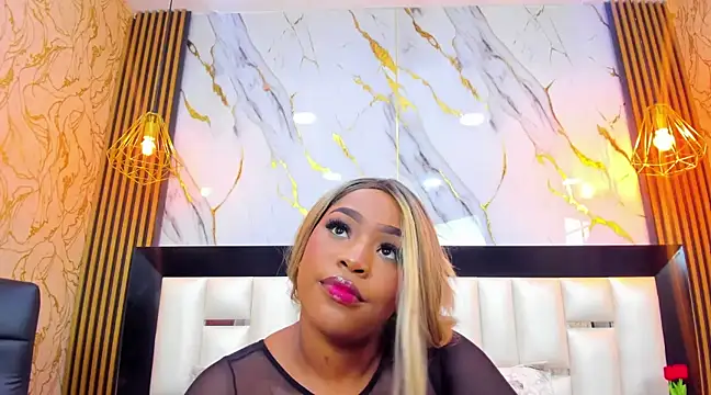 TianahGlow online show from 02/24/25, 02:15