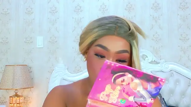 TianahGlow online show from 10/09/25, 09:13