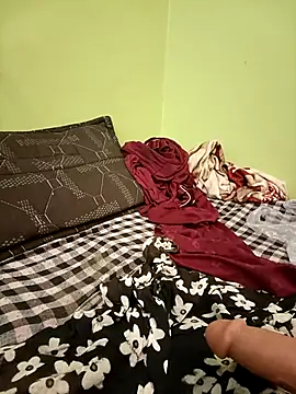 Snapshot of KEEP879_346 chatting on 11/20/25, 05:51 KEEP879 346 online show from 11/20/25, 05:51