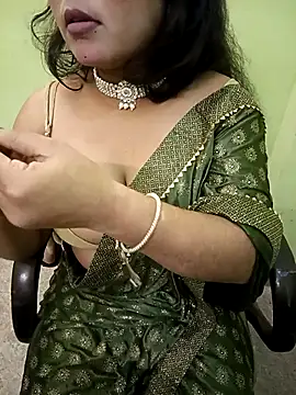 Snapshot of KEEP879_346 chatting on 12/02/25, 04:24 KEEP879 346 online show from 12/02/25, 04:24