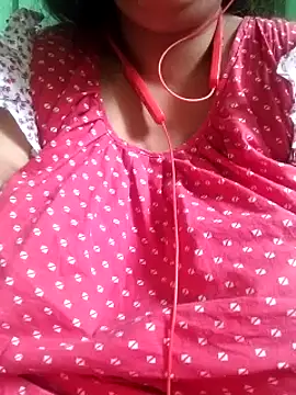 Snapshot of Lizza_boudi chatting on 02/27/25, 09:00 Lizza boudi online show from 02/27/25, 09:00