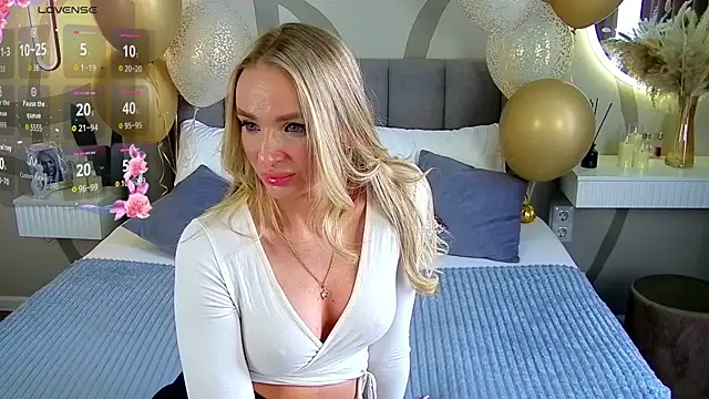 WoW  JuliaBlonde online show from 03/24/26, 09:47